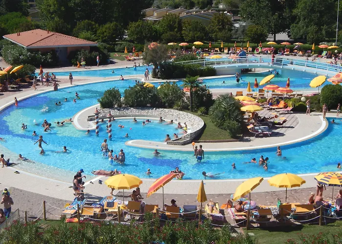 Centro Vacanze Pra' Delle TorriAlbergo